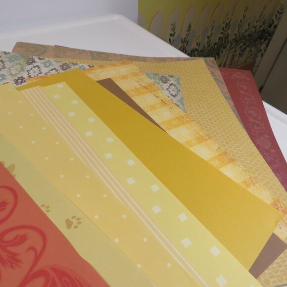 Warm Colors Scrapbook 12x12" pages 30+ pages total - Picture 3 of 8